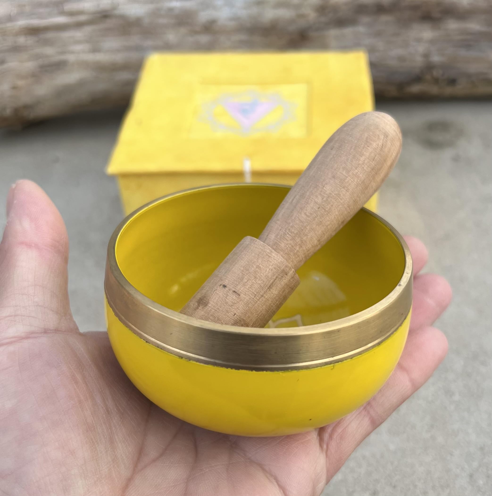 Dharmaobjects Tibetan Solar Plexus Chakra Premium Palm Size Singing Bowl Gift Box Set