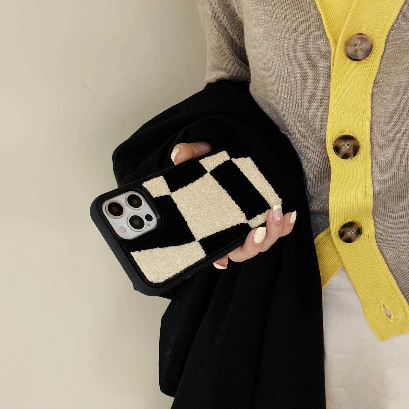 Tewwsdi iPhone 13 Pro Max Phone Case Terry Velvet Black White Checkered TPU