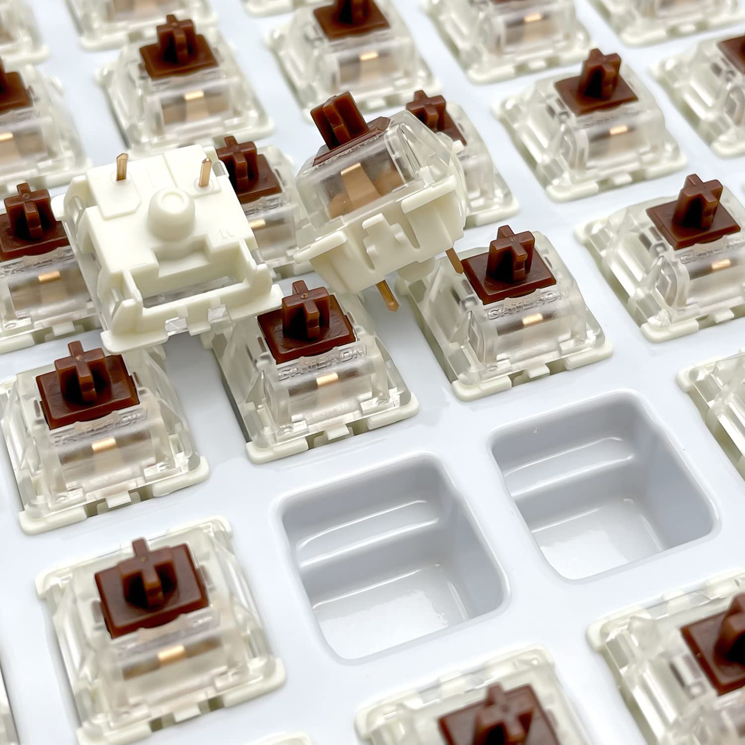 Gateron G Brown Pro Switches Pre Lubed 3Pin Rgb Smd Tactile For Gaming Mechanical Keyboard(90 Pcs, Brown)