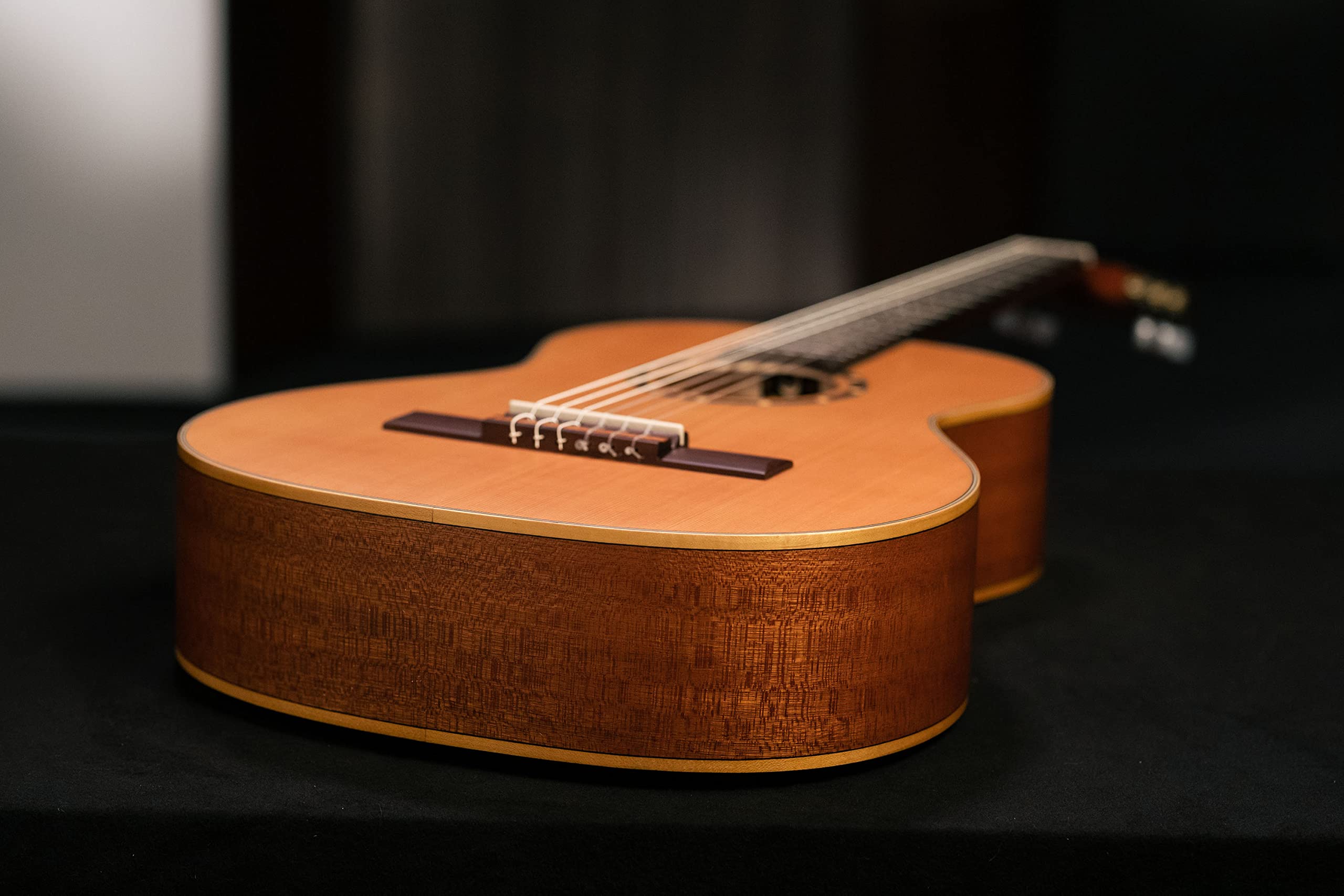 Ortega Guitars 6 String Family Series 3/4 Size Nylon Classical Guitar W/Bag, Right, Cedar Top-Natural-Satin, (R122-3/4)