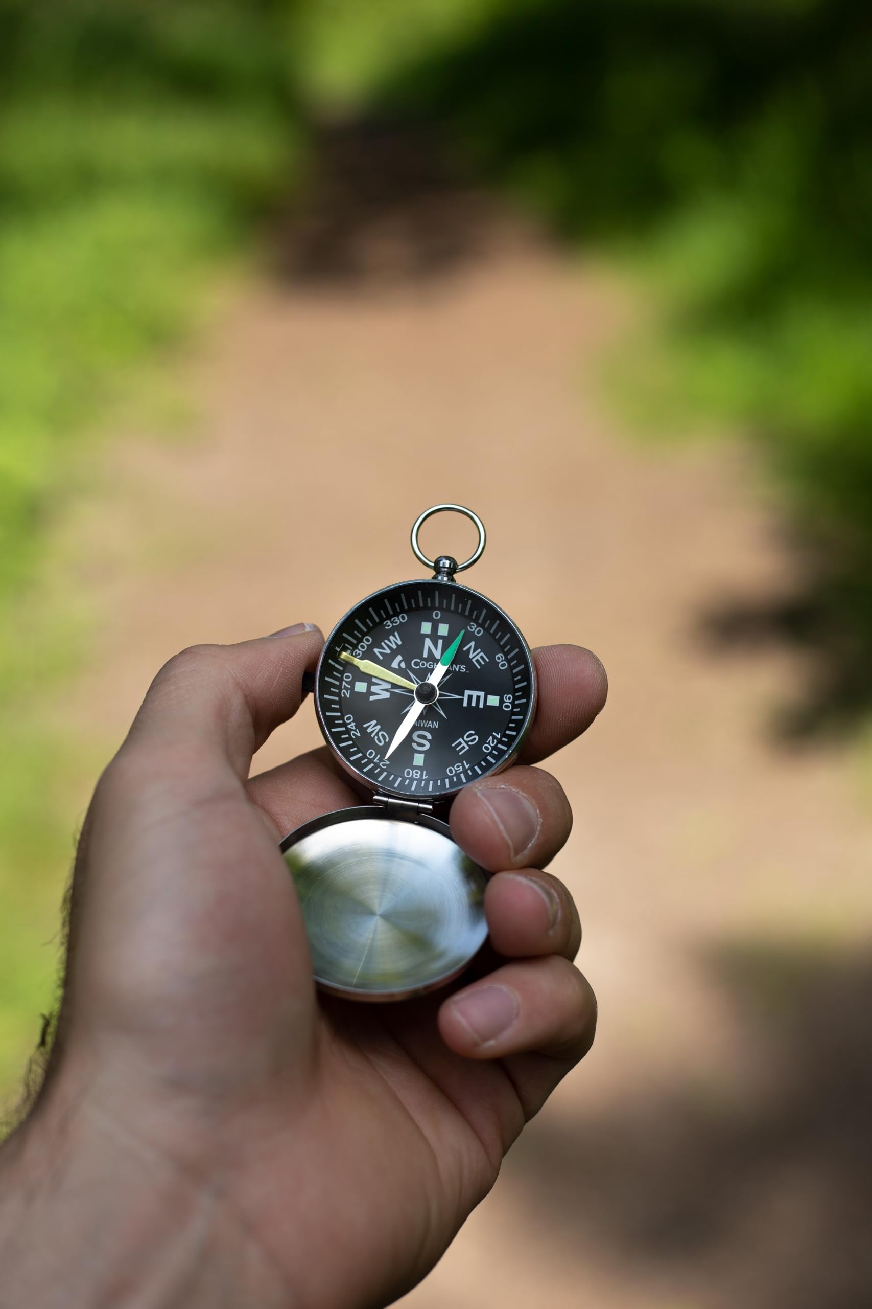 Coghlan'S Pocket Compass - Compact Outdoor Navigation Tool For Hiking, Camping, Survival, And Adventure - Lightweight And Portab
