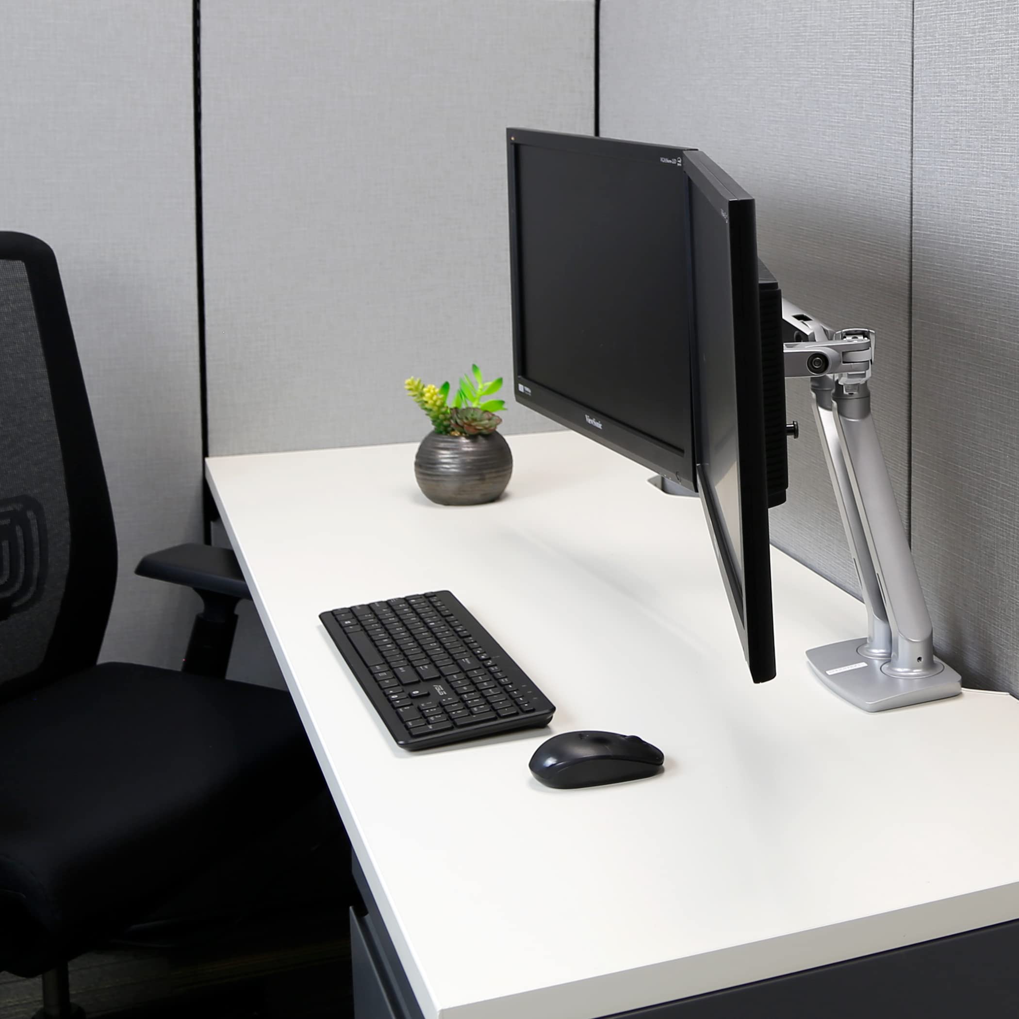Ergotron � MXV Dual Monitor Arm, VESA Desk Mount � for 2 Monitors Up to 24 Inches, 7 to 20 lbs Each � Polished Aluminum