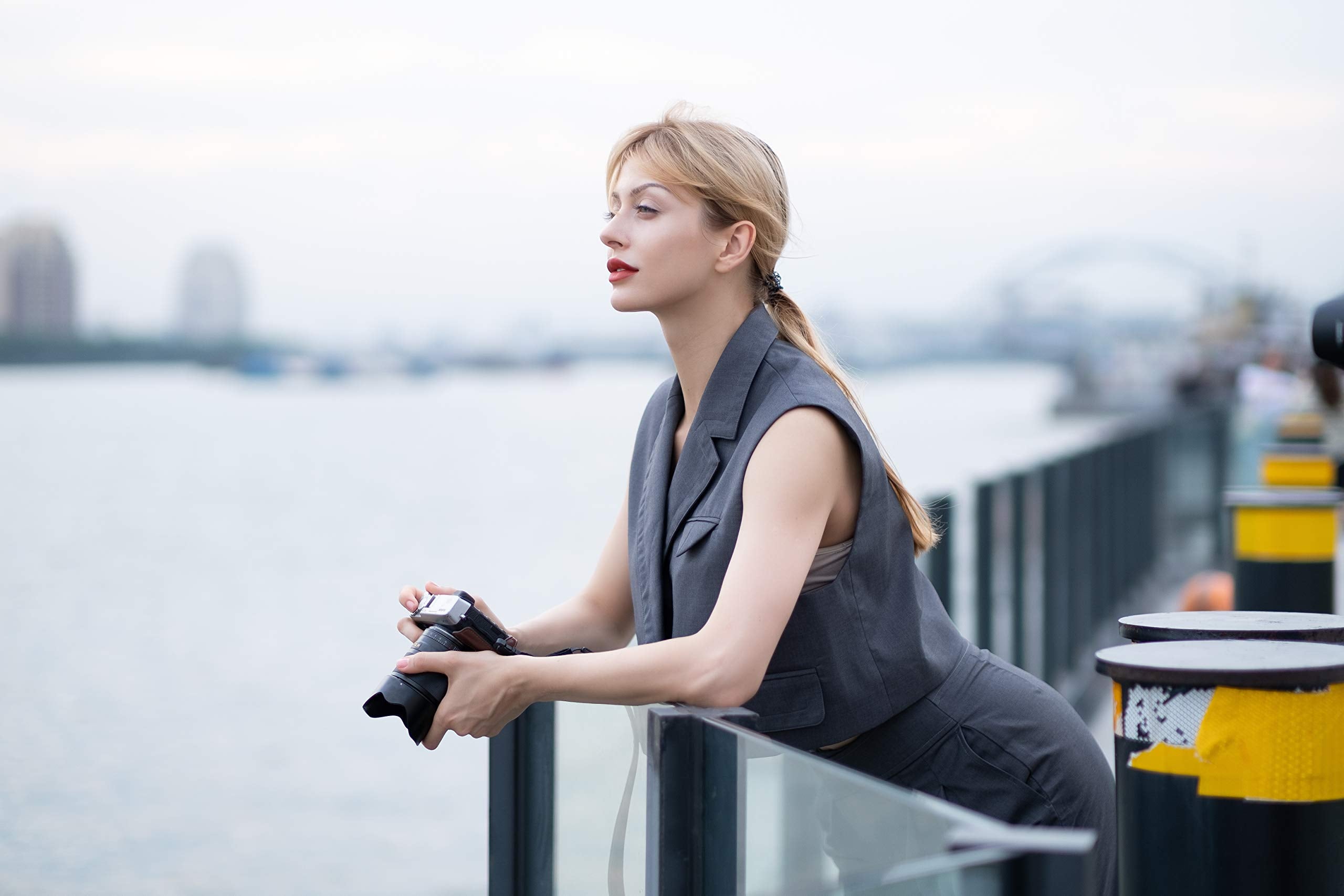 Viltrox 56Mm F1.4 F/1.4 Xf Autofocus Aps-C Portrait Lens For Fuji Fujifilm X-Mount X-T3 X-T2 X-H1 X20 X-T30 X-T20 Black