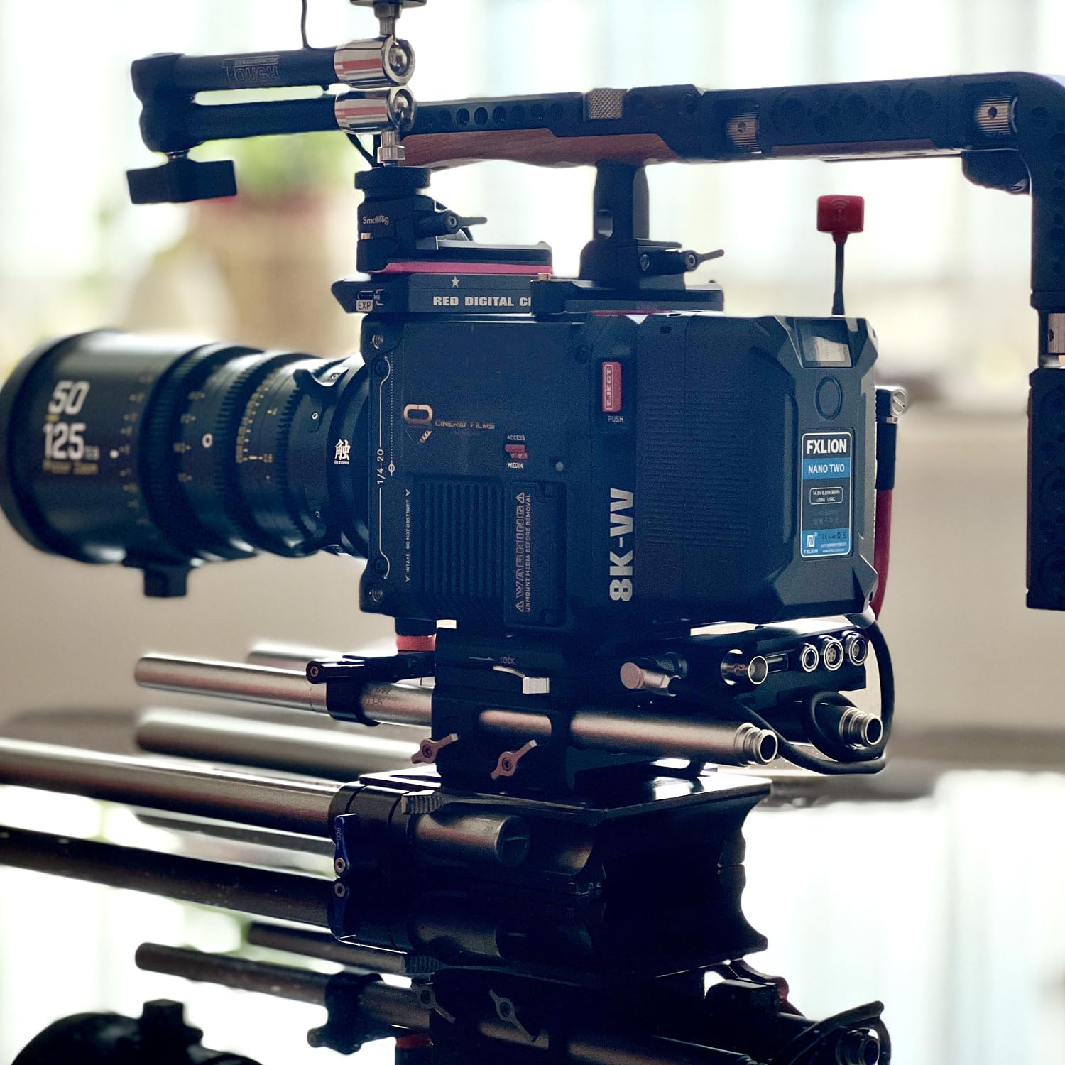 Fxlion Nano Two V Mount Battery,98Wh 14.8V 6800Mah Rechargeable Portable V Lock Battery With Lcd Screen,D Tap,Usb A,Usb C Ports