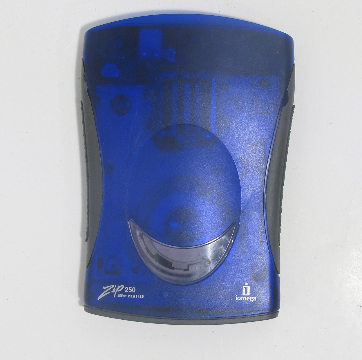 Iomega Zip 250 Mb Usb External Drive (Pc/Mac)