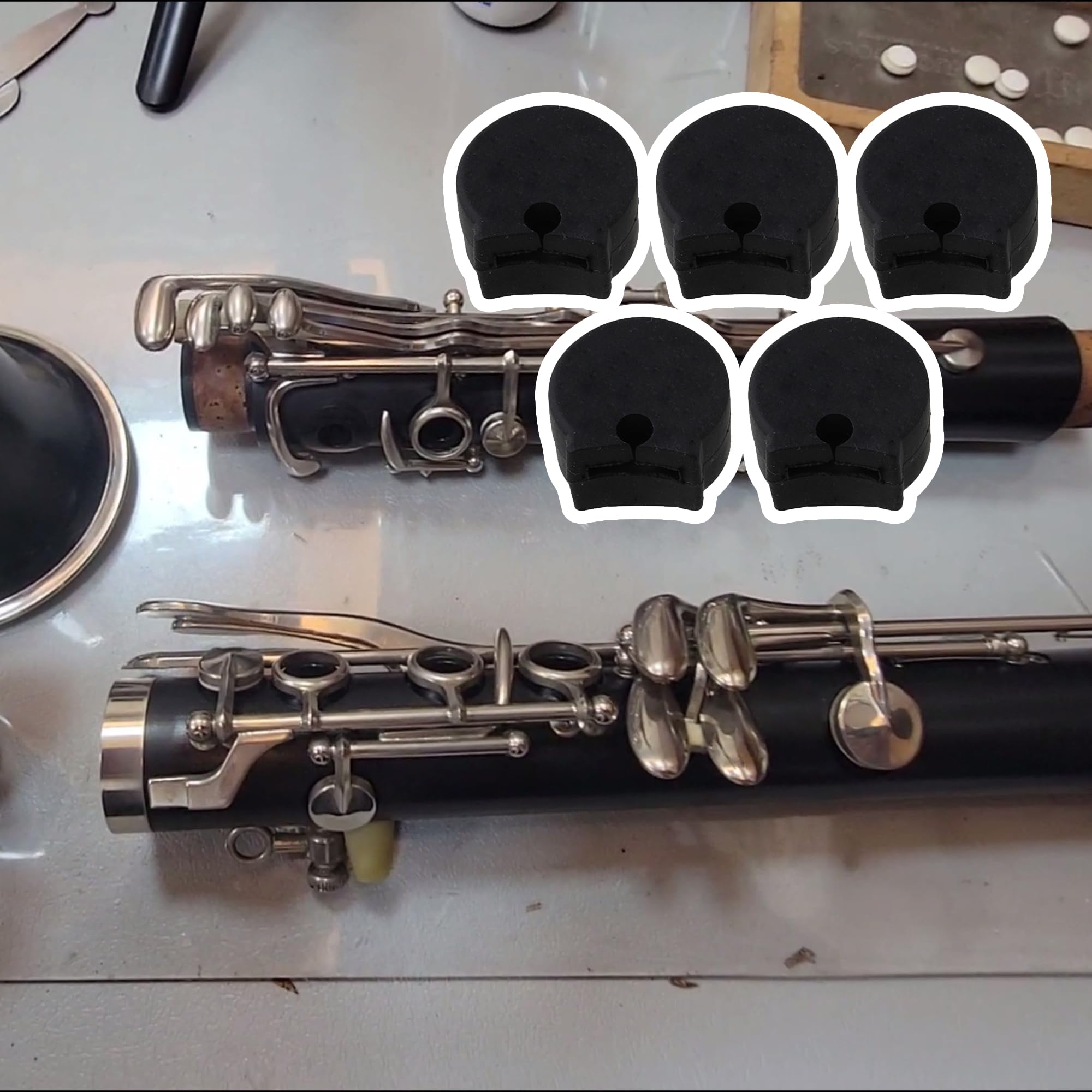 Yibuy 5Pcs Soft Rubber Clarinet Thumb Rest Clarinet Thumb Cushion