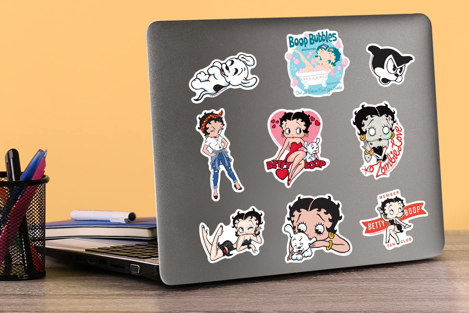 Betty Boop 50Ct Sticker Pack Large Deluxe Stickers Variety Pack   Laptop, Water Bottle, Scrapbooking, Tablet, Skateboard, Indoor