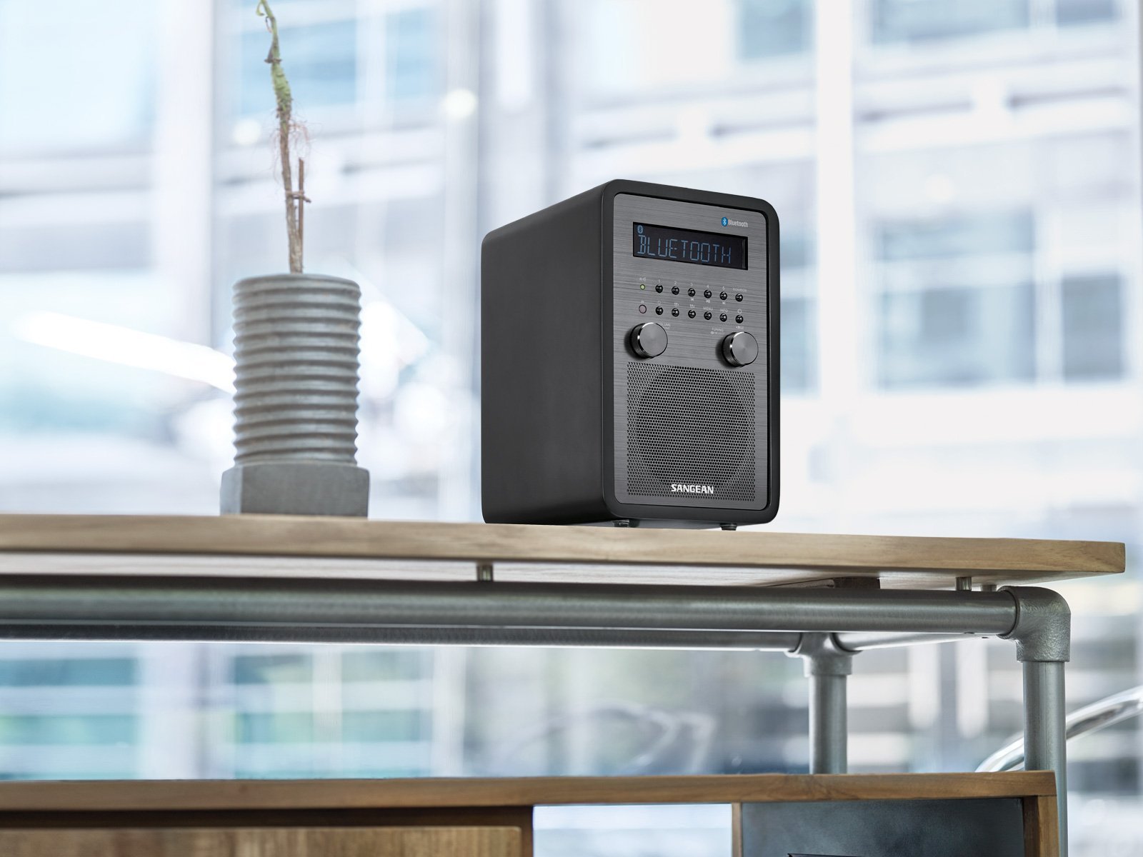 Sangean Wr 50 Am/Fm Rbds/Bluetooth Wood Cabinet Table Top Radio Black