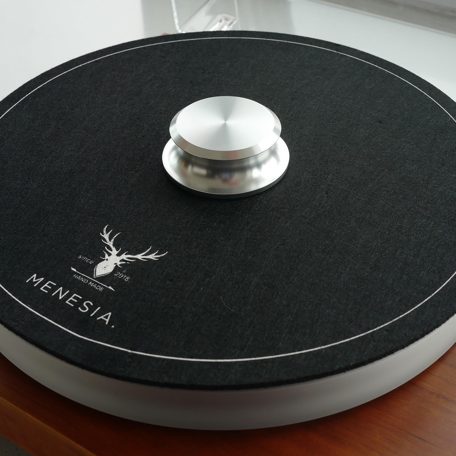 Menesia Record Weight Stabilizer, Turntable And Vinyl Record Weight, Premium Vinyl Stabilizer For Superior Sound (Silvery)