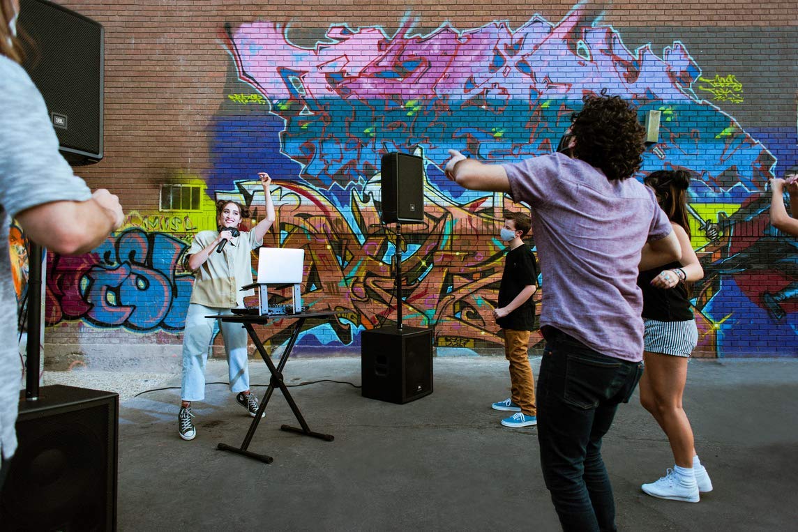 Jbl Professional Irx112Bt Powered Pa Speaker, Portable Loudspeaker With Bluetooth, 10 Inch Woofer, 1300 Watt, Mobile Dj, Musicia