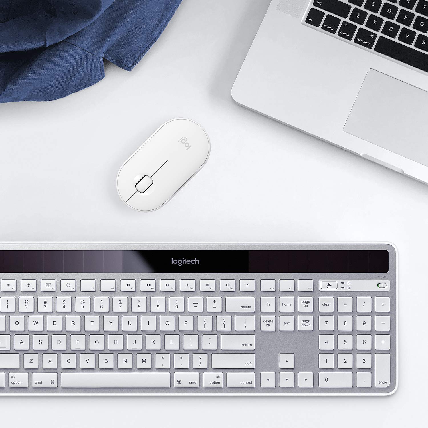 Logitech K750 Wireless Solar Keyboard For Mac     Solar Recharging, Mac Friendly Keyboard, 2.4Ghz Wireless   Silver