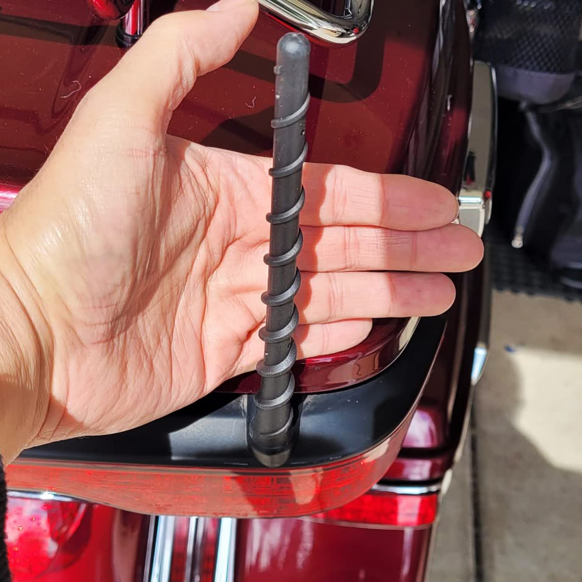 2 Pack 7 Inch Spiral Antenna For Harley Davidson Motorcycles 1989-2025 Touring Electra Road Street Glide Trike Ultra Classic Cvo