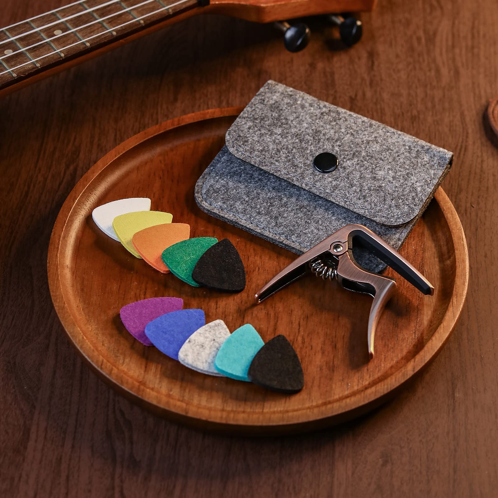 Ukulele Capo For Soprano, Concert, Tenor, Baritone Ukulele With Felt Picks (Copper)