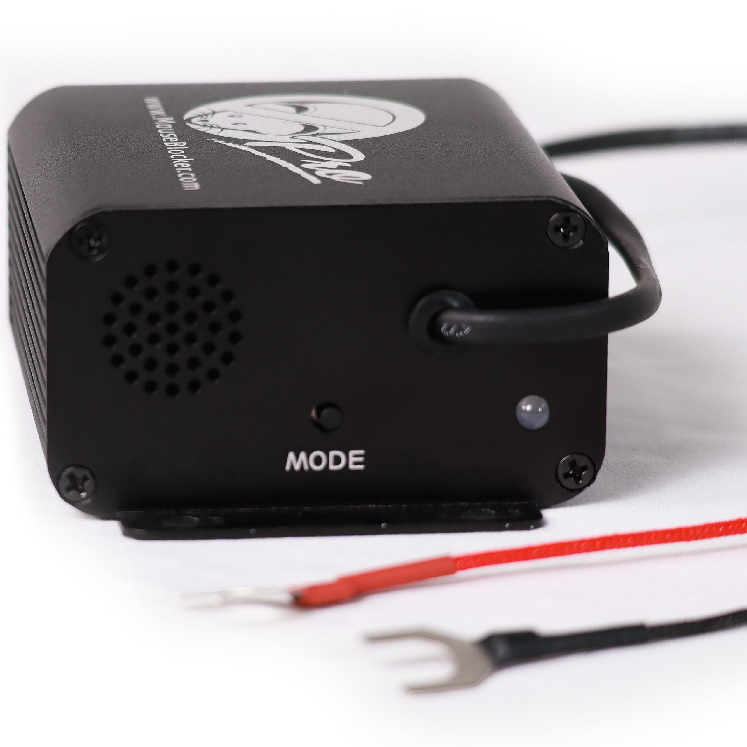 Mouse Blocker Pro 12Volt High Powered Ultrasonic Mouse And Rodent Deterrent With With An Eviction Mode And Dual Strobing Leds Fo