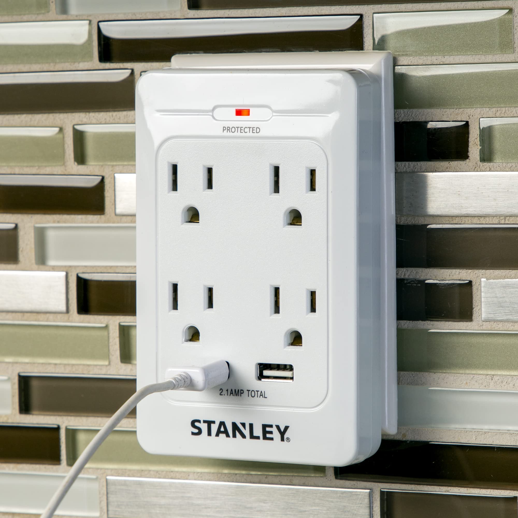Stanley 33202 Surgequad Ac And Usb Wall Tap, White
