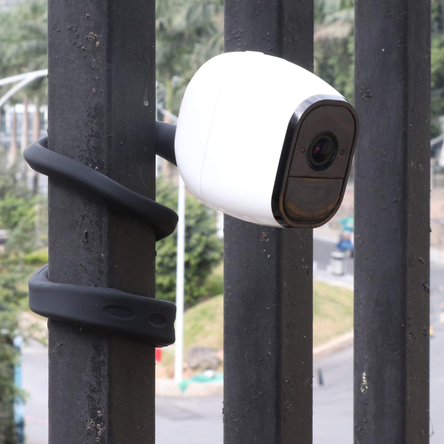 Uogw 2 Pack Flexible Twist Mount Compatible With Arlo Pro 4,Pro 3,Pro 2,Arlo Ultra,Arlo Pro,Arlo Baby,Arlo Go,Arlo Wall Mount Bracket,Attach Your Arlo Camera Wherever You Like Without Any Tools Black