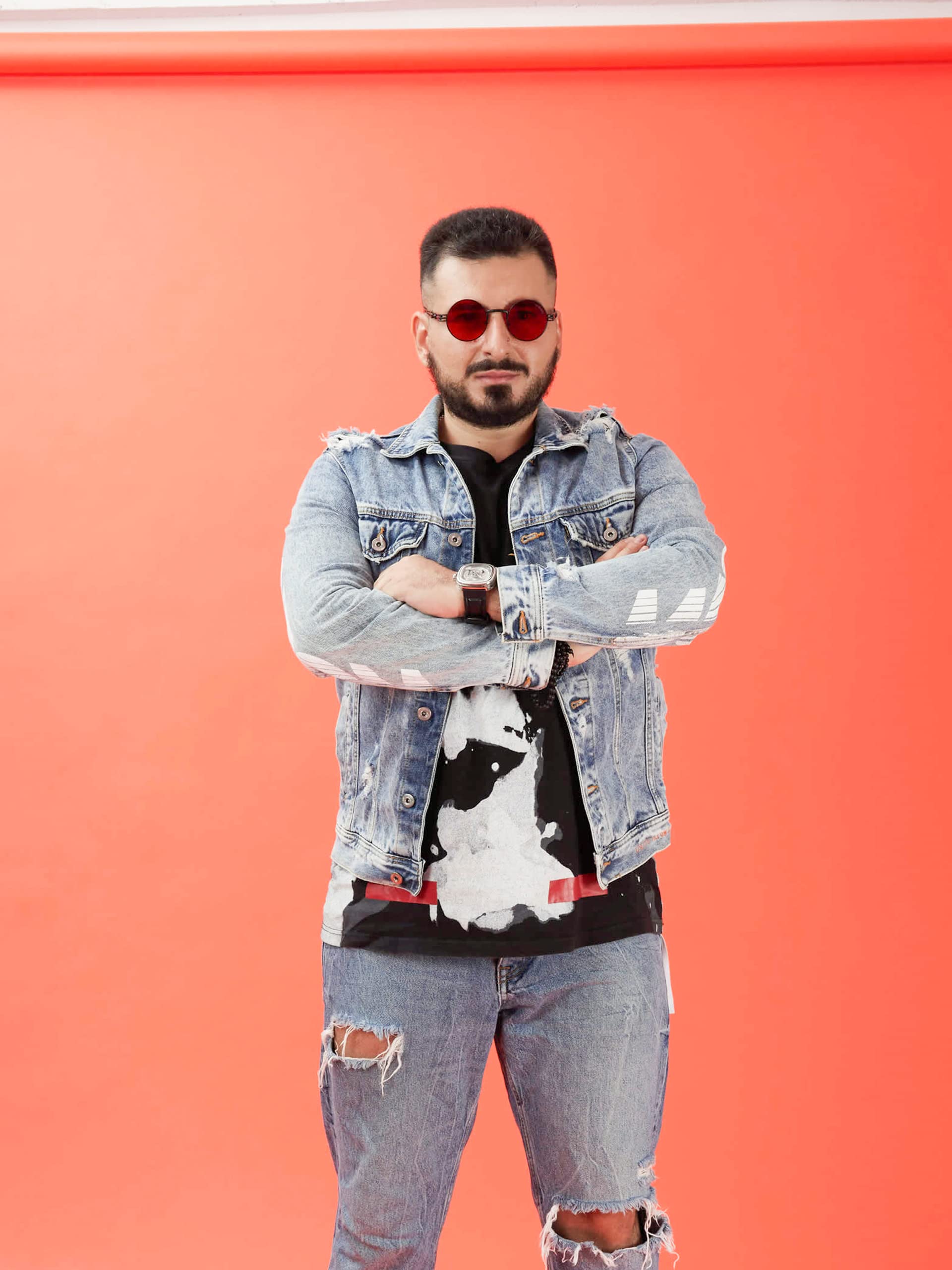 Huamei Seamless Photography Background Paper, Photo Backdrop Paper 53 Inches Wide X 16 Feet, (4.4X16 Feet) (Bright Orange)