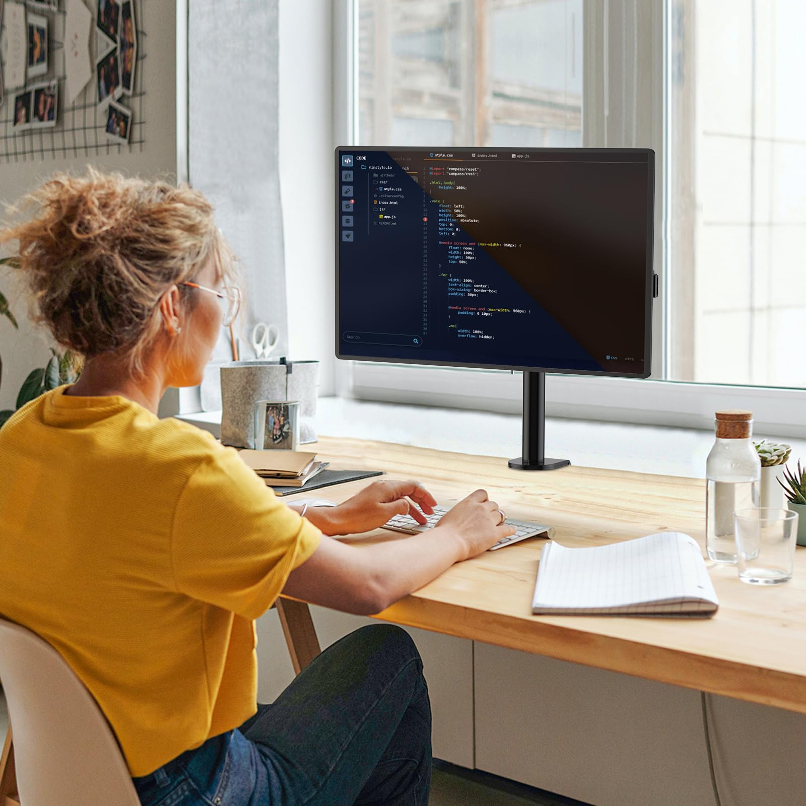 WALI Single Monitor Mount, Single Monitor Arm Desk Mount,Desk Monitor Stand, Holds Screen Up to 32inch, 22lbs, Adjustable Mount with C CLAMP Designed for Home Office Application(M001), Black