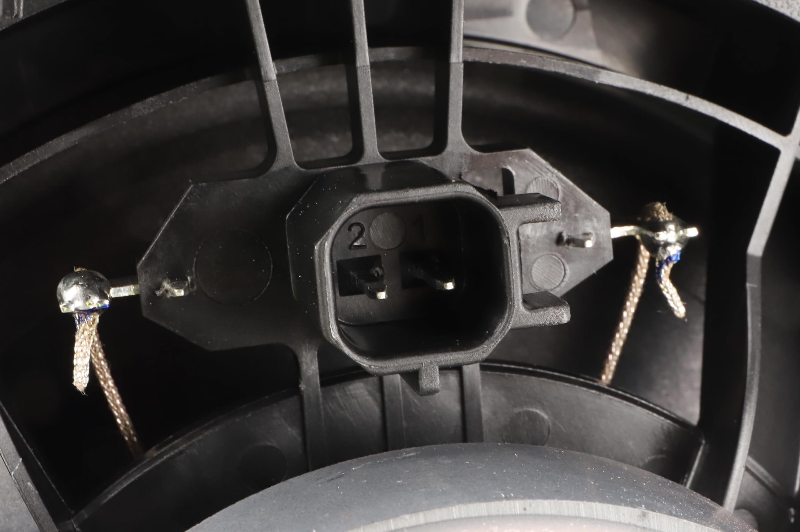 Gm Genuine Parts 85126001 Front Side Door Speaker