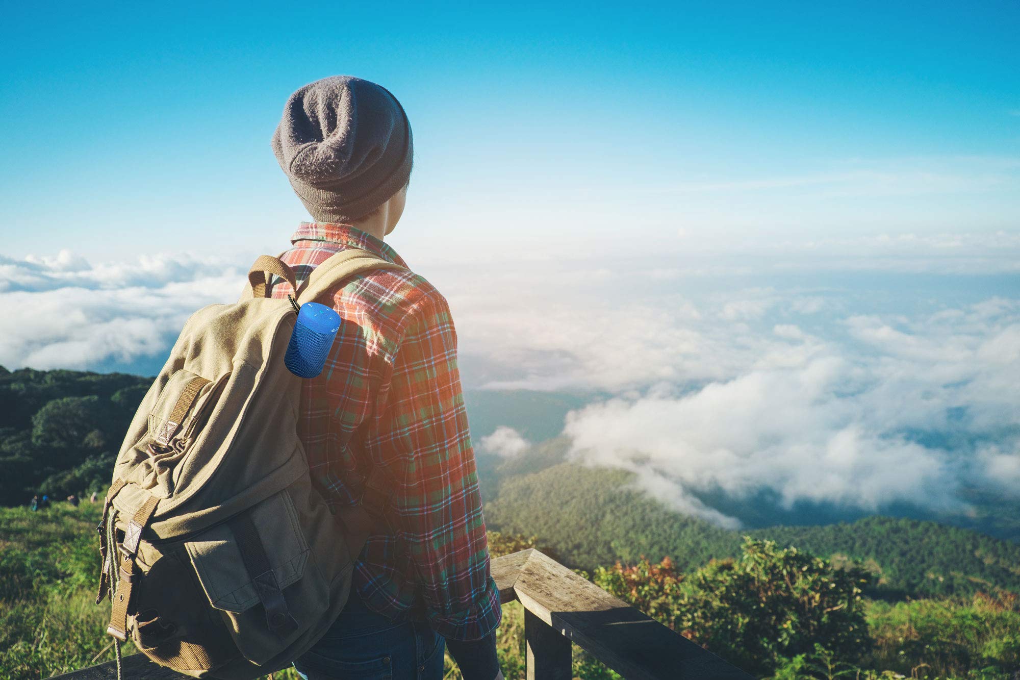 Ilive Waterproof Fabric Wireless Speaker, 2.56 X 2.56 X 3.4 Inches, Built In Rechargeable Battery, Blue (Isbw108Bu)