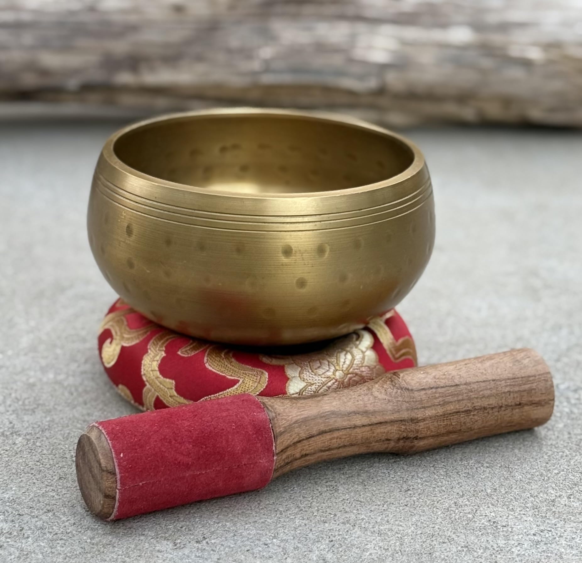 Dharmaobjects Tibetan Ring Gong Meditation Singing Bowl Mallet Cushion Set (Md)