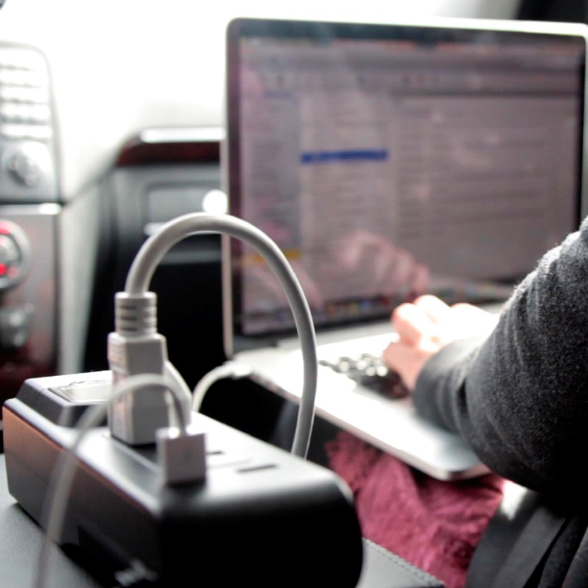 Duracell Drinvps175 Black 175 Watt Portable Power Inverter