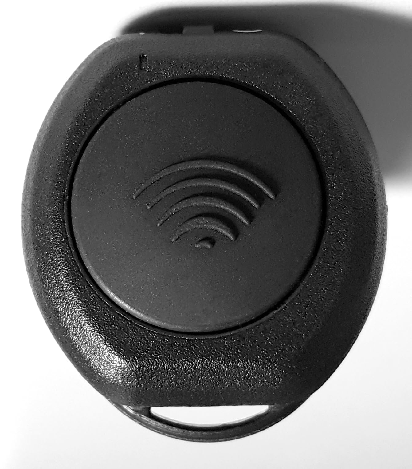 Prymeblu Bluetooth Wireless Ptt Button Switch Zello, Wave Communicator, Eschat, Unity, Streamwide And Many Other Poc Push To Tal