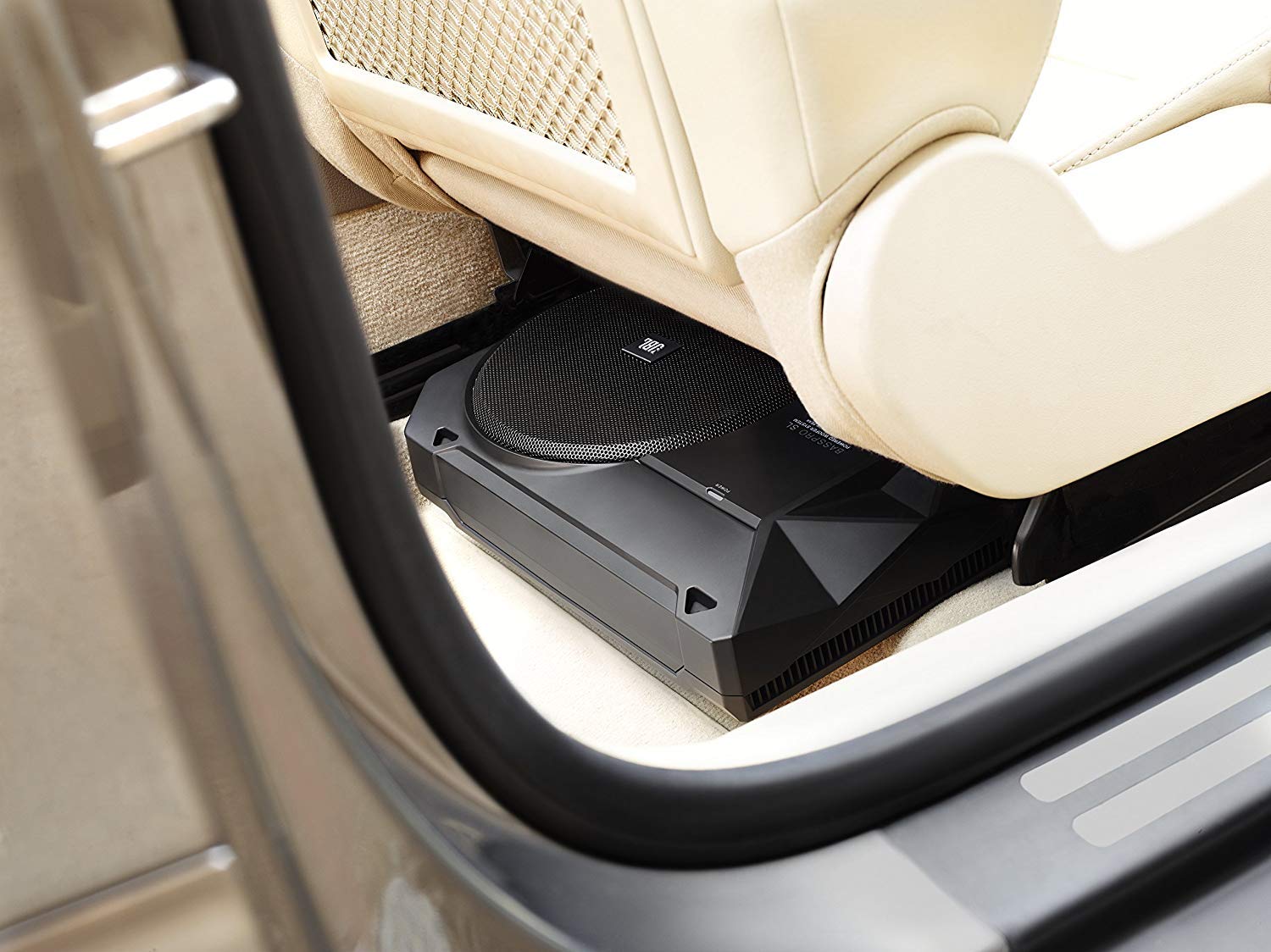Jbl Basspro Sl 8-Inch 125W Rms Powered Under-Seat Compact Subwoofer Enclosure System (250 Watts Rms: 125 Watts), Black