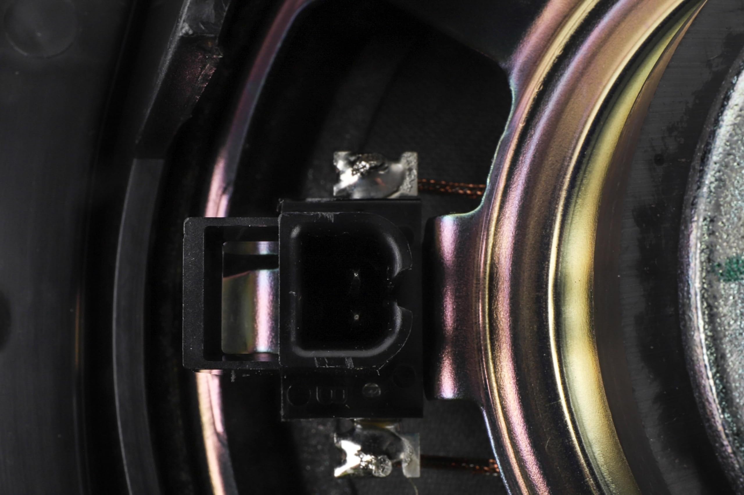 Gm Parts 15757321 Rear Driver Side Door Radio Speaker , Black