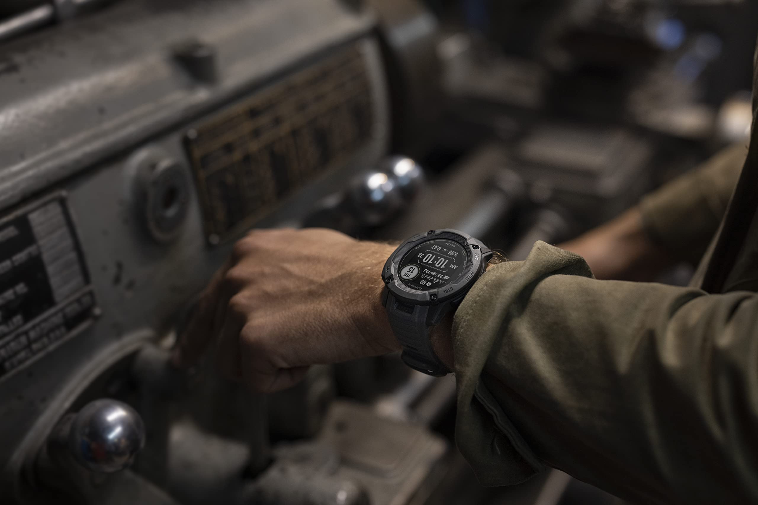 Garmin Instinct 2X Solar, Rugged Gps Smartwatch, Built-In Flashlight, Solar Charging Capability, Multi-Band Gnss, Graphite