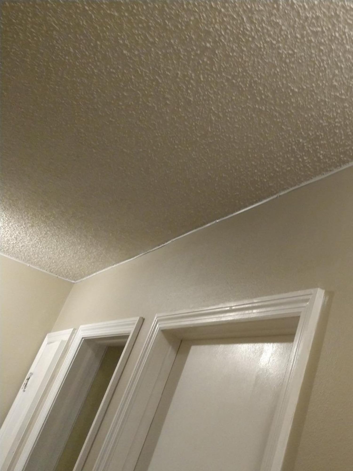 Jadaol 200Pcs 10Mm Cable Clips With Nails, Round Ethernet Cable Wall Clips, Lan Network Cable Tacks, Coax & Speaker Wire Clips,