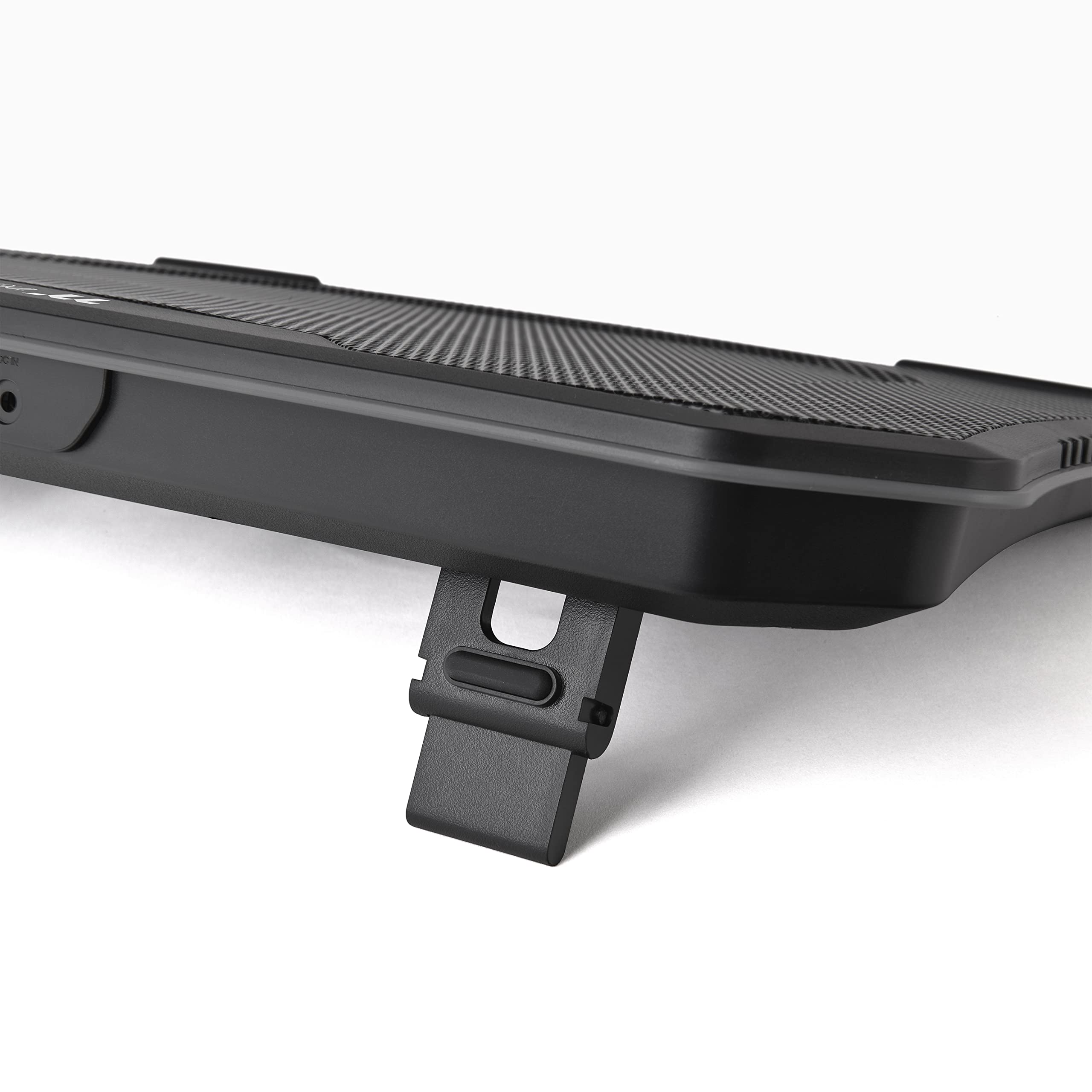 Thermaltake Massive Steel Mesh Panel With 1 X 120Mm Fan, 256 Color Rgb Spectrum, 10-15 Notebook Cooler Cl-N020-Pl12Sw-A