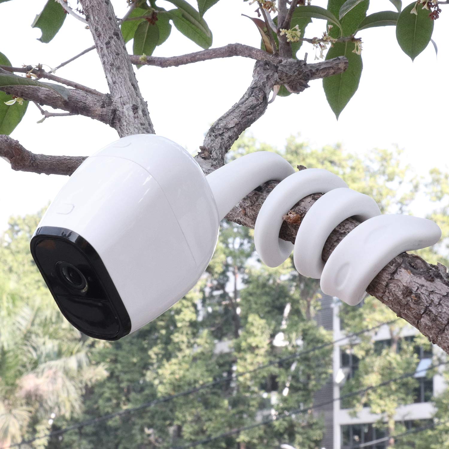 Uogw 2 Pack Flexible Twist Mount For Arlo Pro 4,Arlo Essential Spotlight Camera,Arlo Pro 2,Arlo Ultra,Arlo Pro,Arlo Pro 3,Arlo Go 2,Arlo Wall Mount Bracket,Attach Your Arlo Camera Everywhere White