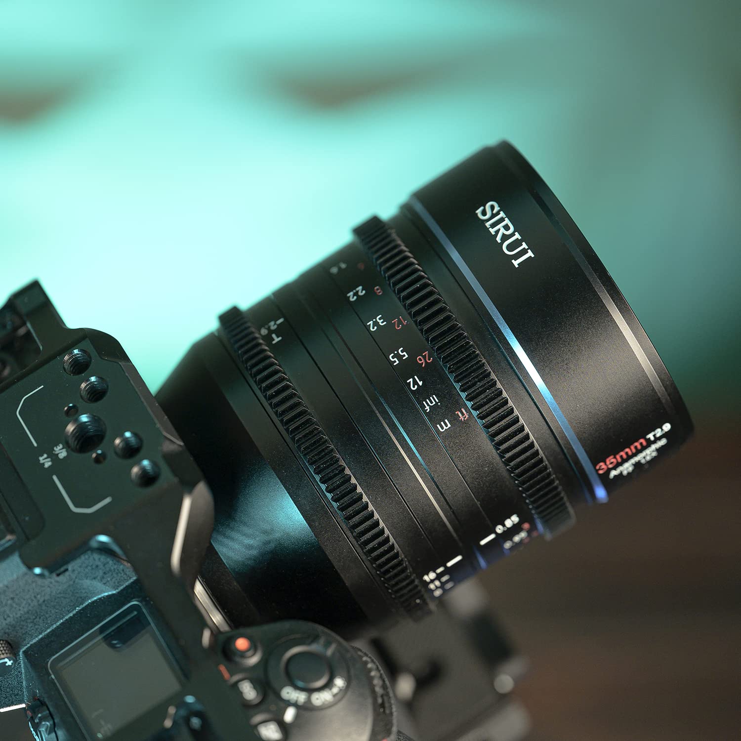 Sirui 35Mm T2.9 1.6X Full Frame Anamorphic Lens Cinema Lens (E Mount)