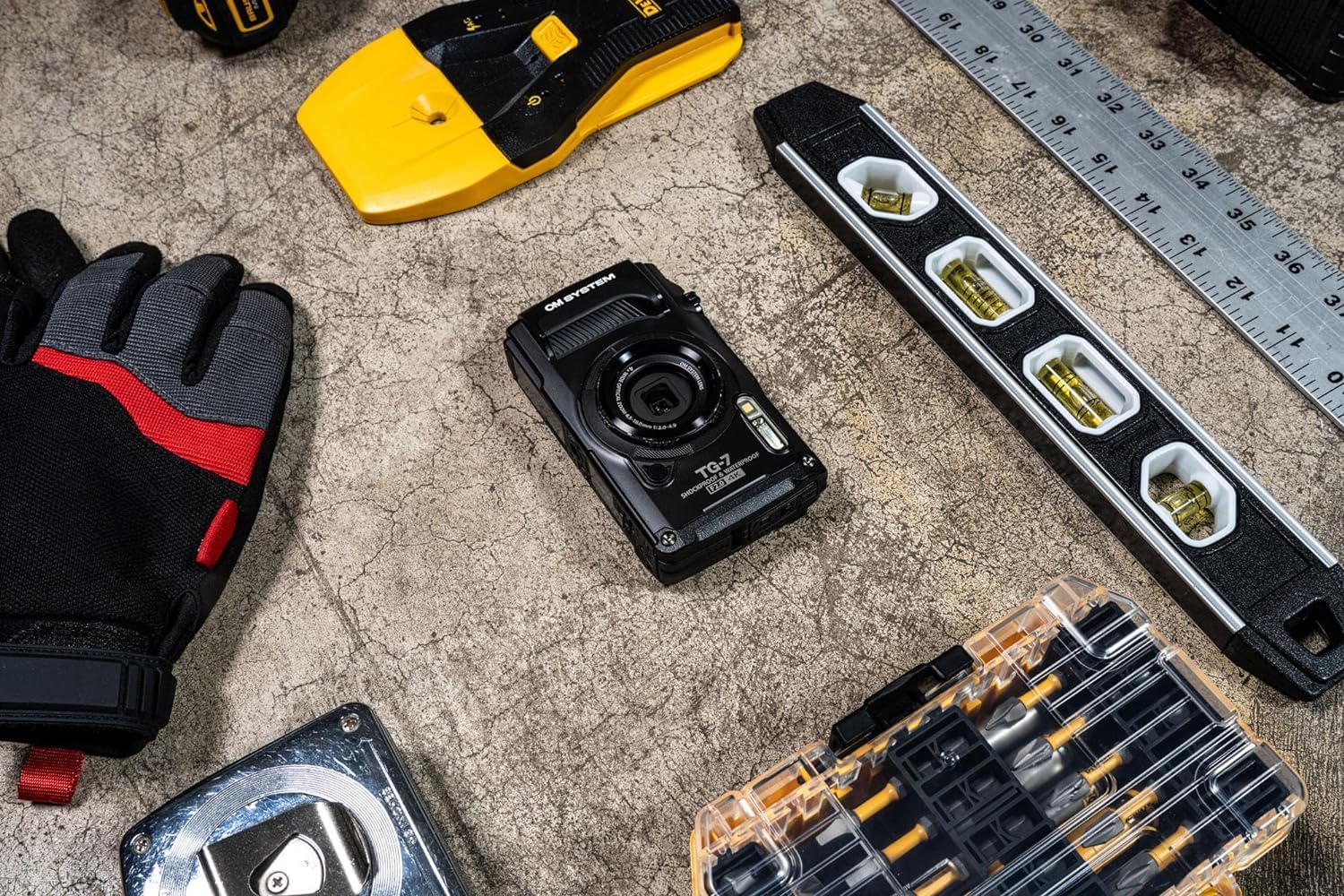 Om System Tough Tg 7 Black Underwater Camera, Waterproof, Freeze Proof, High Resolution Bright, 4K Video 44X Macro Shooting (Suc