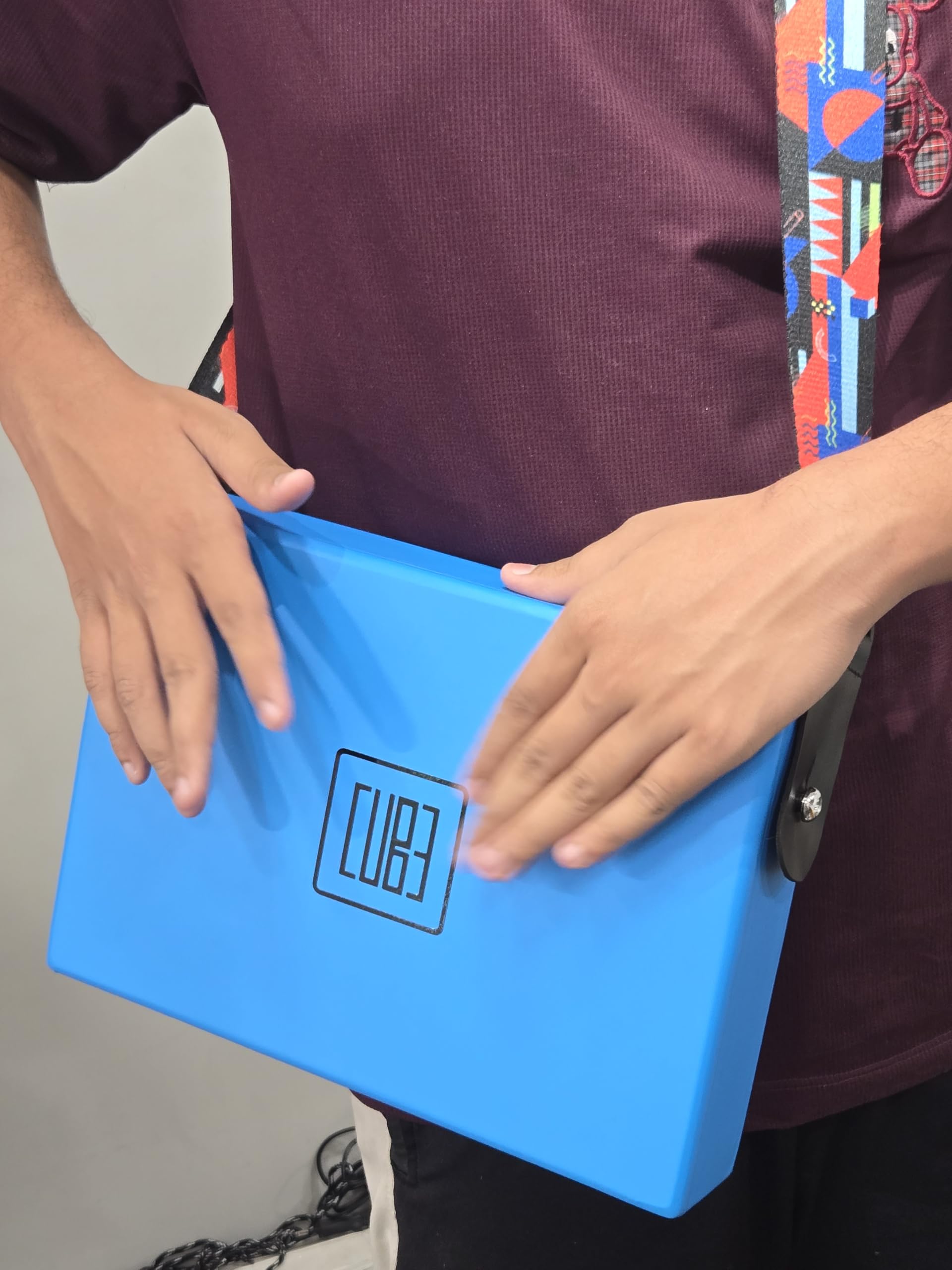 Cube JamBox Traveller Cajon With Internal SnareTap & Strap Included SIZE 30cm/20cm/6cm Ultimate Sound,Made with Music Grade MDF,