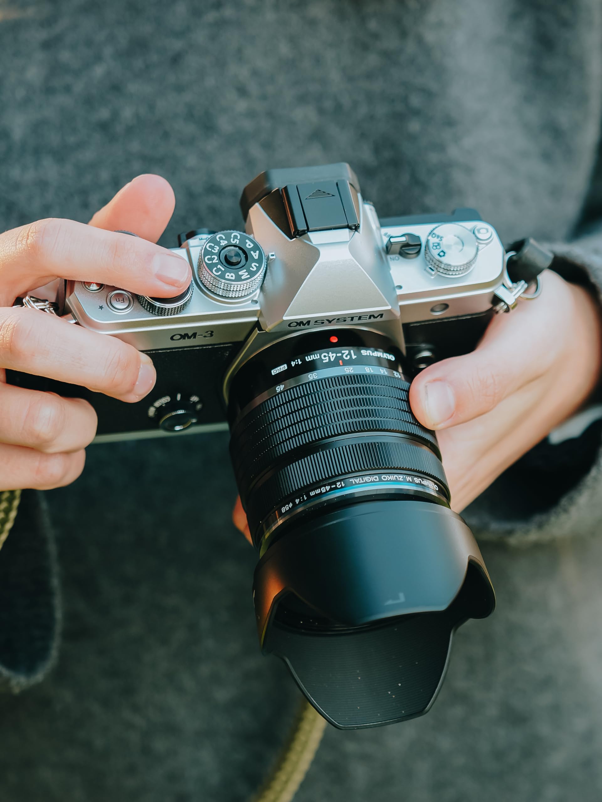 Om System Om-3 Mirrorless Micro Four Thirds System Camera With M.Zuiko Digital Ed 12-45Mm F4 Lens Kit