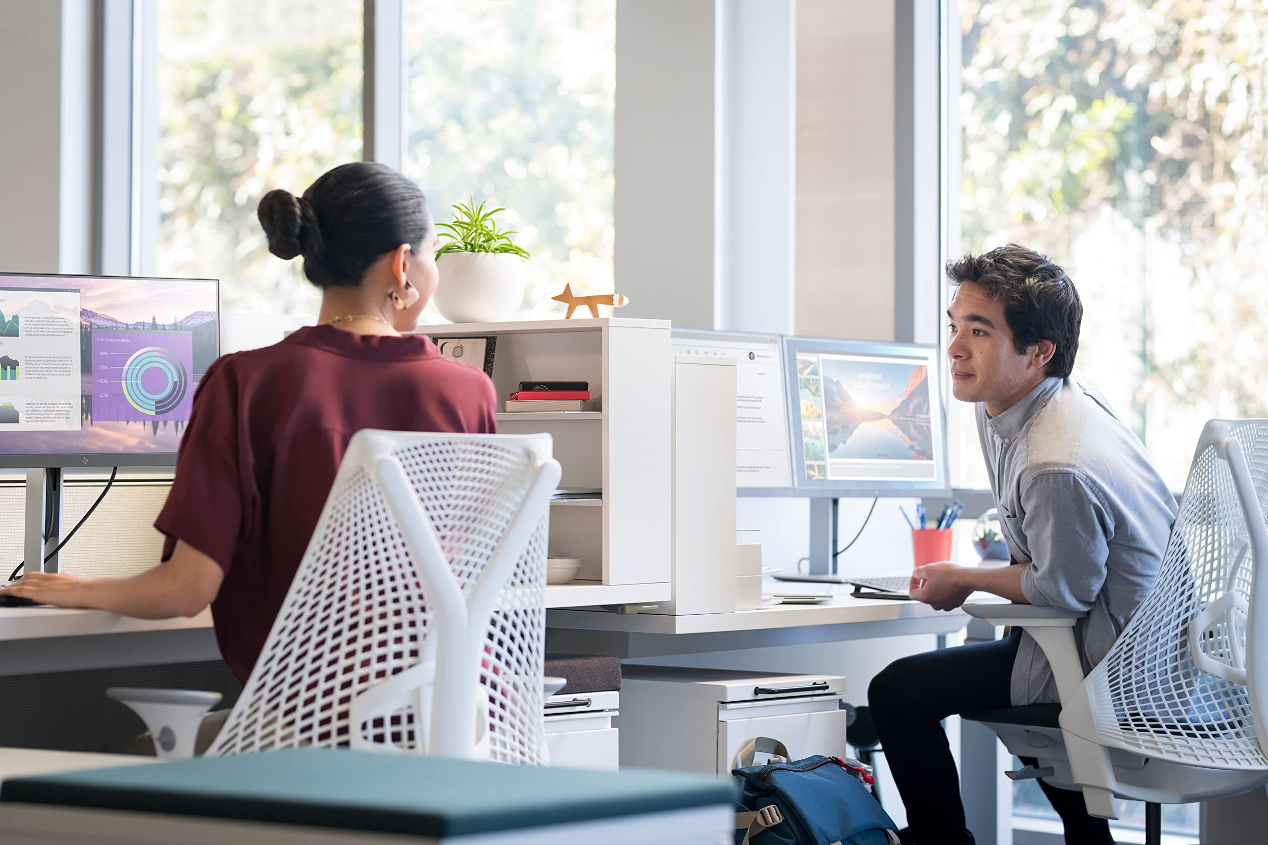 HP 54,6cm/21,5'' (1920x1080)