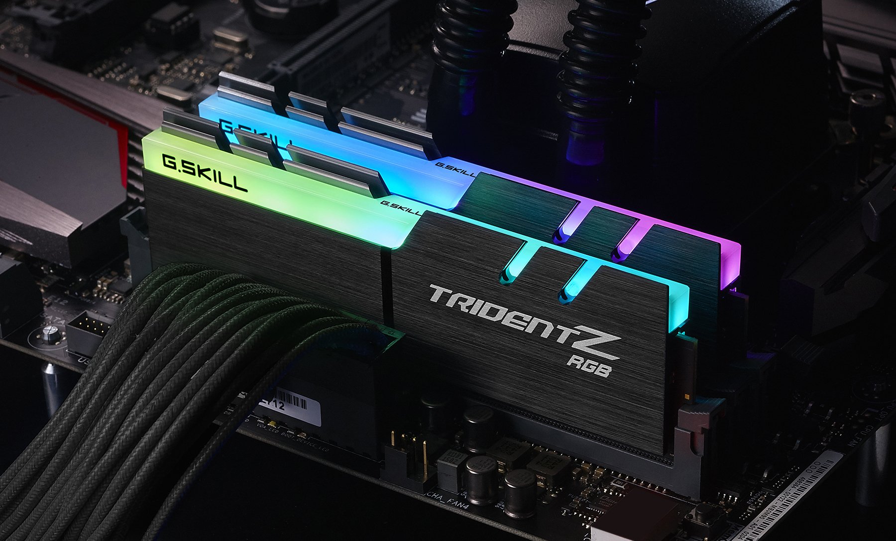 G.Skill F4 3000C16D 16Gtzr 16 Gb (8 Gb X 2) Trident Z R Gb Series Ddr4 3000 Mhz Pc4 24000 Cl16 Dual Channel Memory Kit   Black W