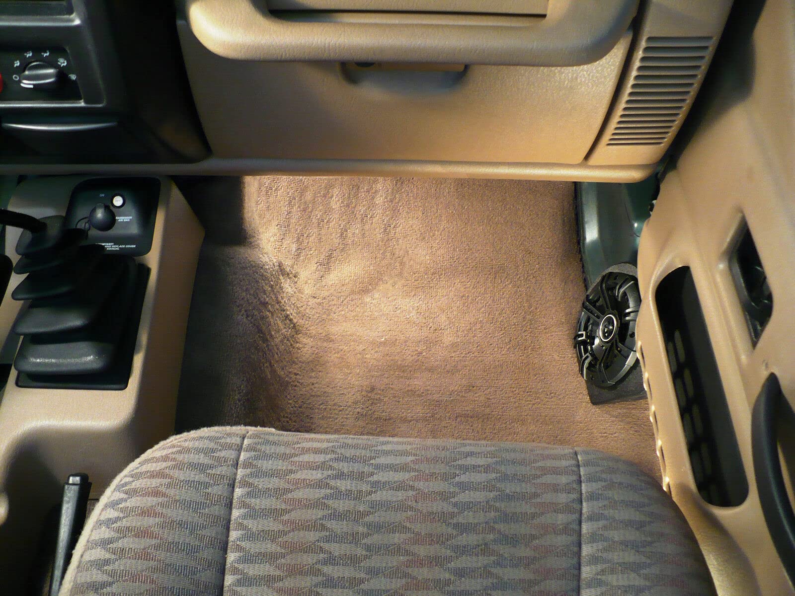 Select Increments 11472K Mod Pods With 5.25 Kicker Speakers