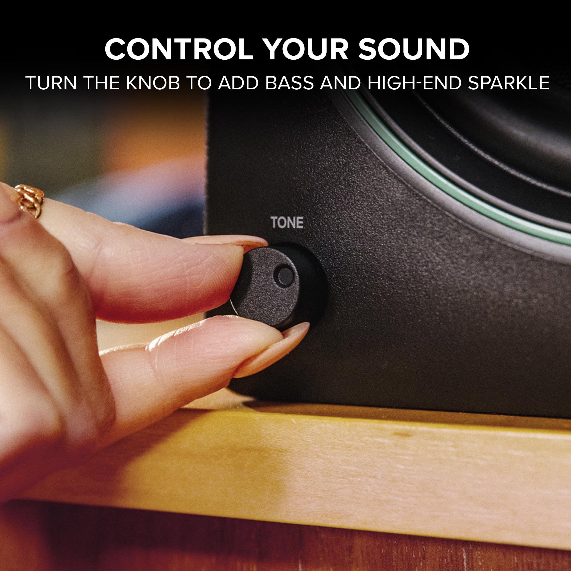 Mackie Cr8Bt 8 Inch Powered Bluetooth Studio Monitors