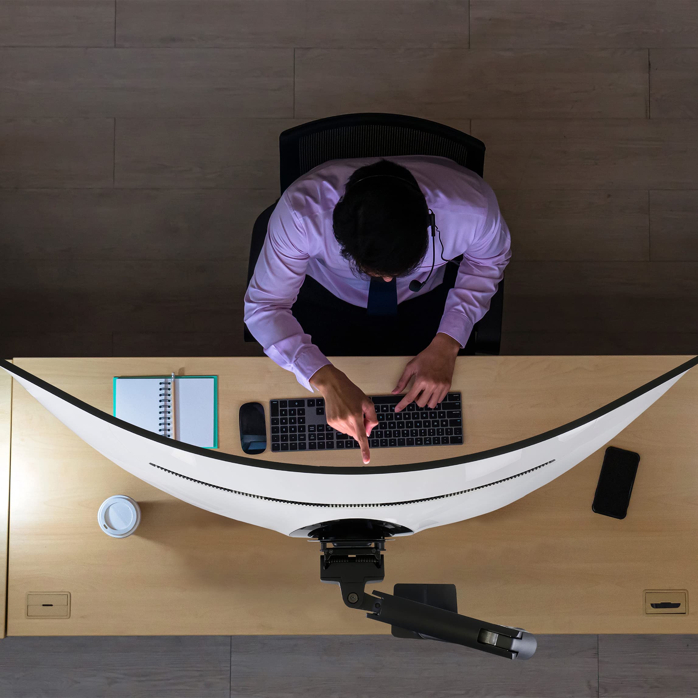 Ergotron   HX HD Premium Heavy Duty Gaming Monitor Arm, Single Monitor Desk Mount   for 1000R Curved Ultrawide Monitors Up to 49 Inches, 28 to 42 lbs, VESA 75x75mm or 100x100mm   HD Pivot, Matte Black