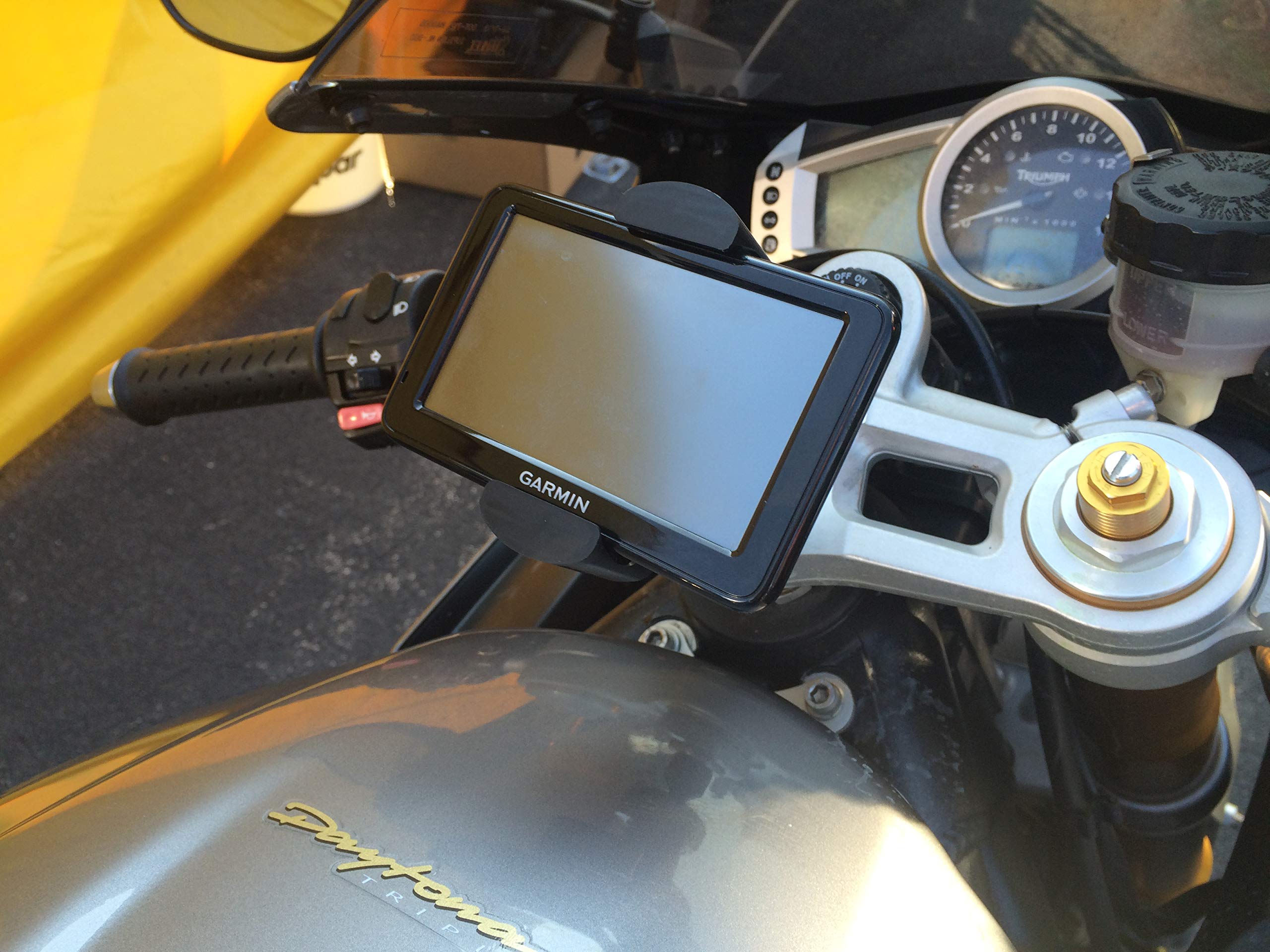 Universal Motorcycle Fork Stem Mount Kit   Techgripper   Universal Phone Mount And Gps Gripper, Fits Iphone Se 2Nd Gen,11,11 Pro