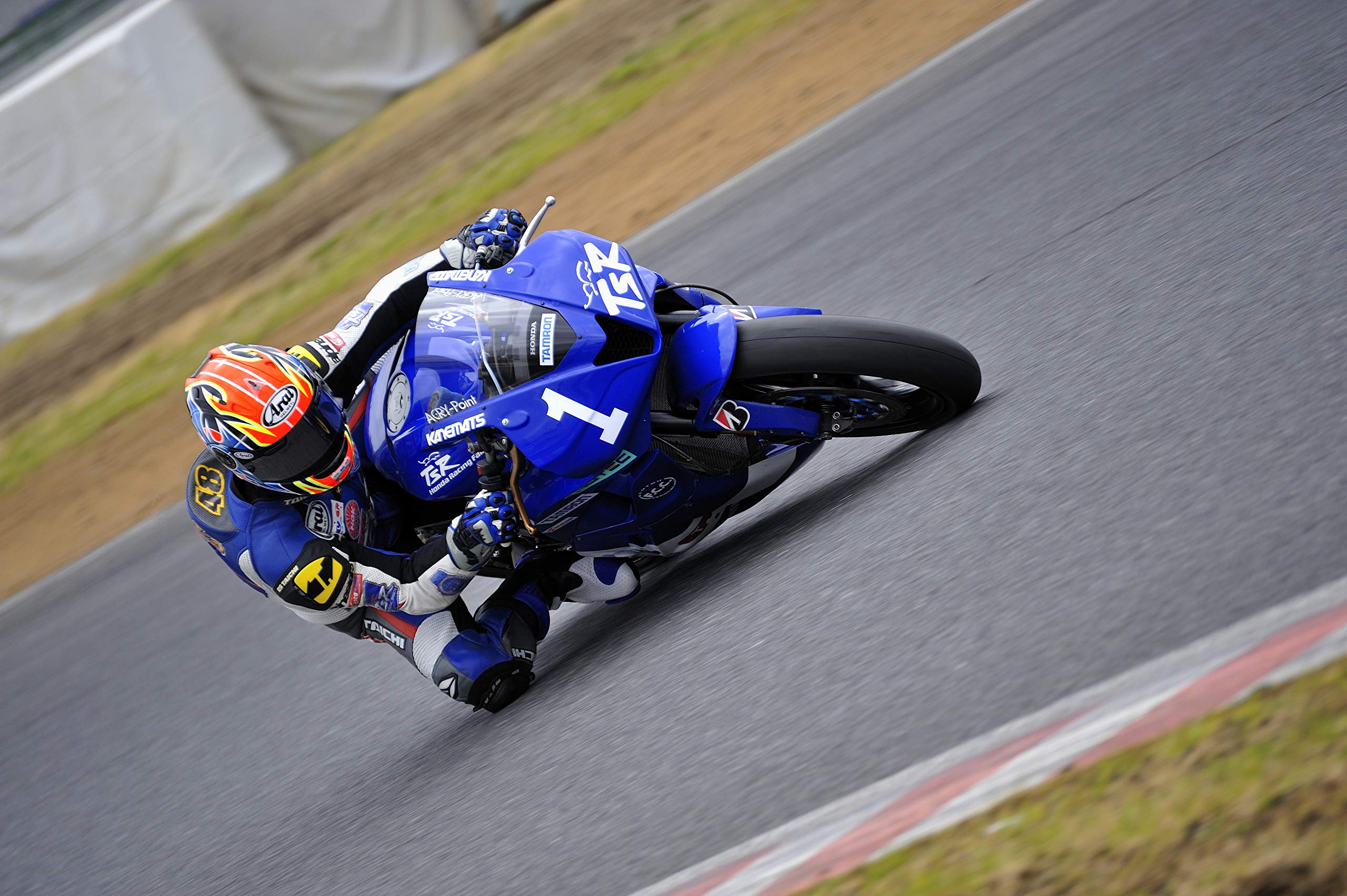 Tamron Sp 70 300Mm F/4 5.6 Di Vc Usd For Nikon   International Version (No Warranty)