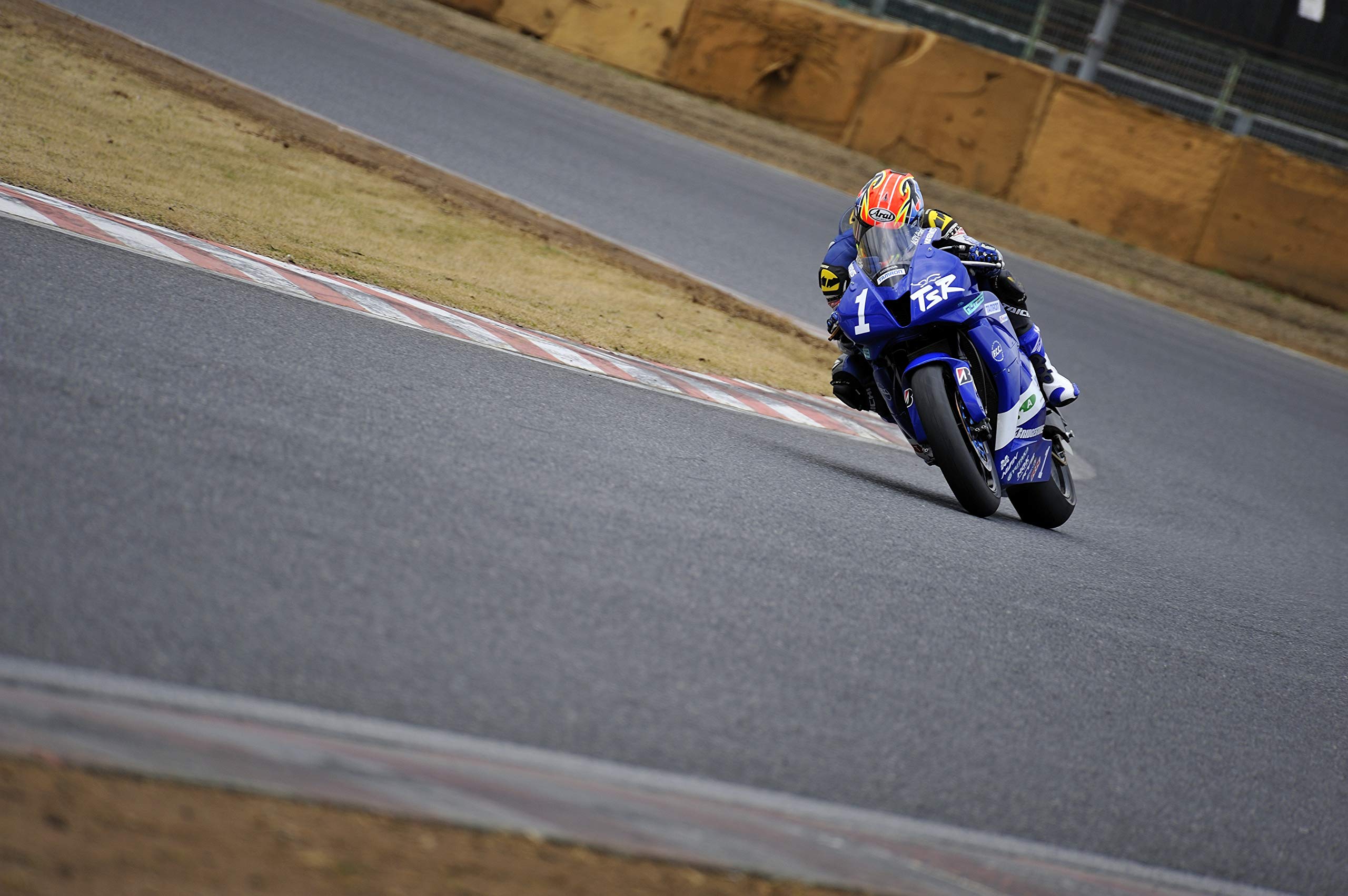 Tamron Sp 70 300Mm F/4 5.6 Di Vc Usd For Nikon   International Version (No Warranty)