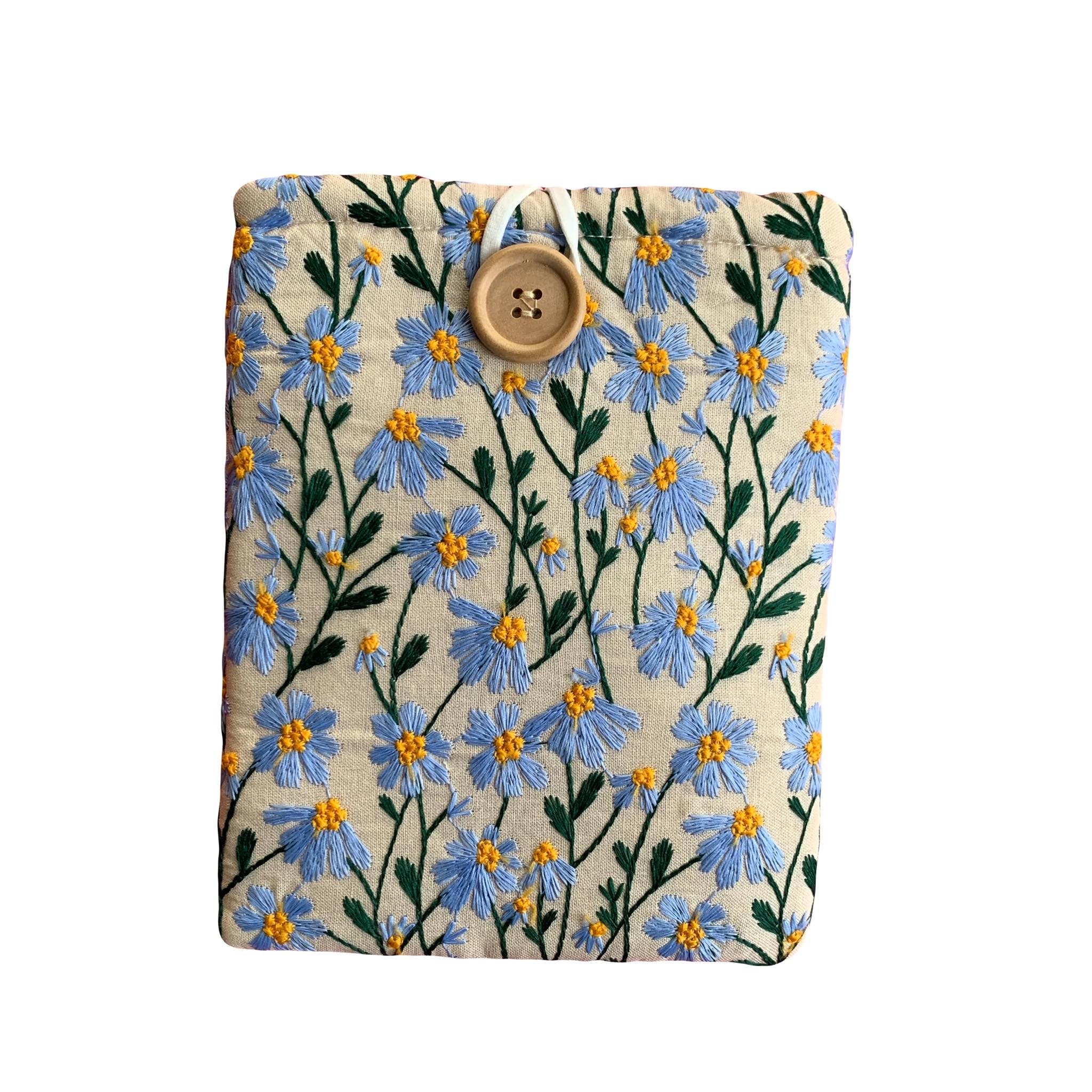 Embroidered Daisy Padded Kindle Paperwhite Sleeve E Reader Pouch (Blue Beige)