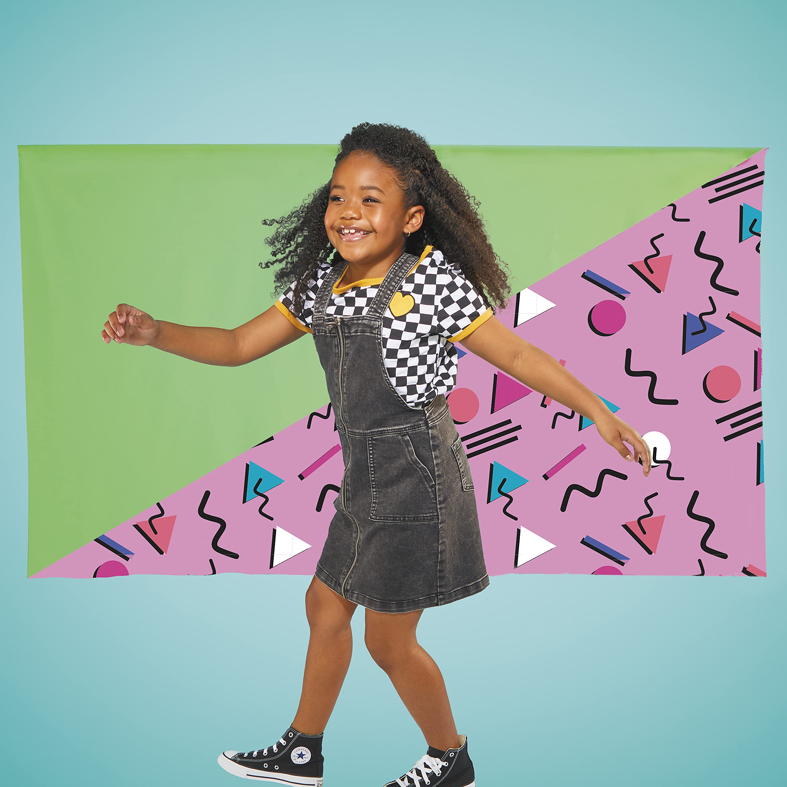 L.O.L. Surprise! Hd Studio Camera, High-Definition Camera For Photos And Videos, Green Screen For Special Effects And Background