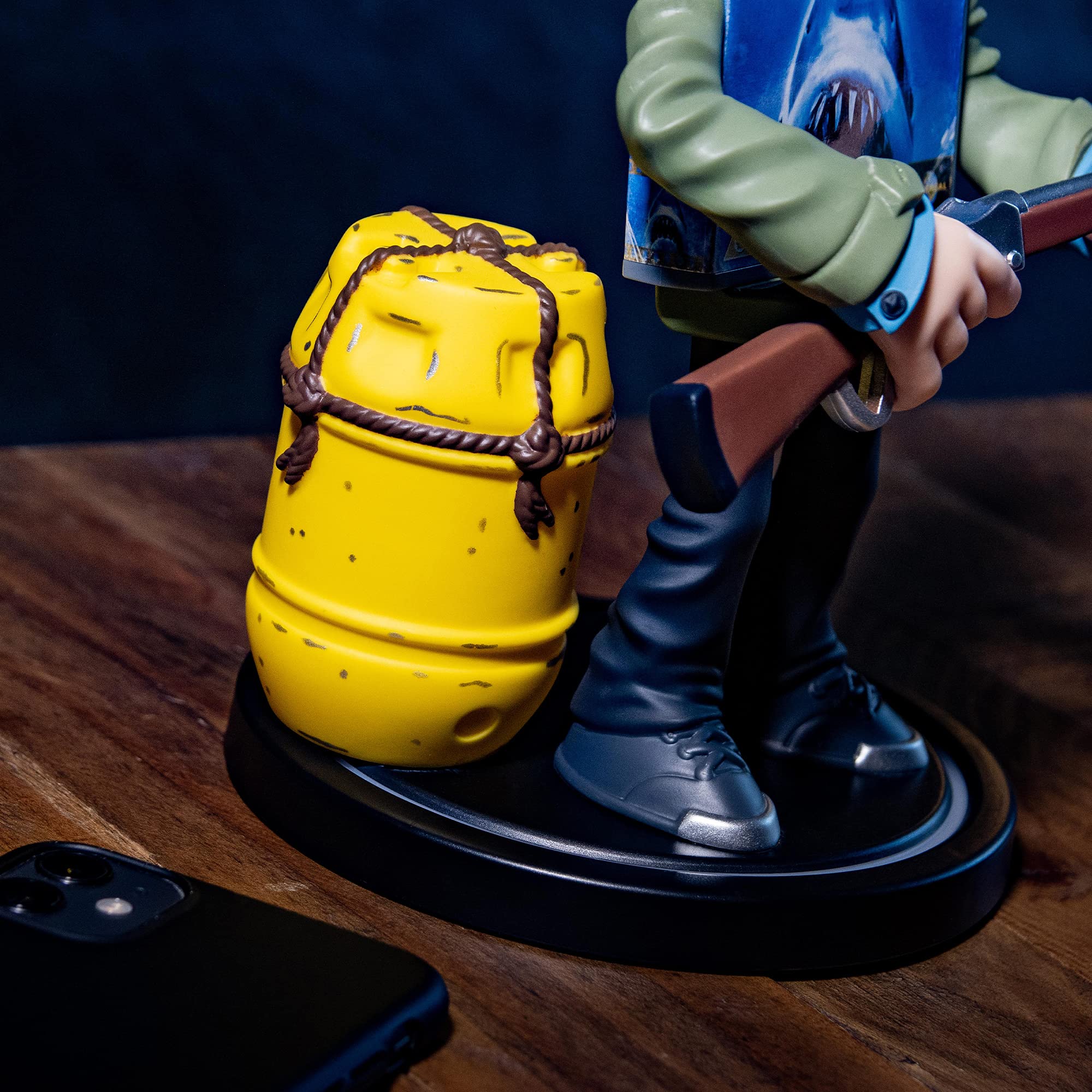 Power Idolz By Numskull Jaws Vhs Wireless Charger Phone Holder   Compatible With Qi Enabled Devices, Fast Qi   Official Jaws Mer