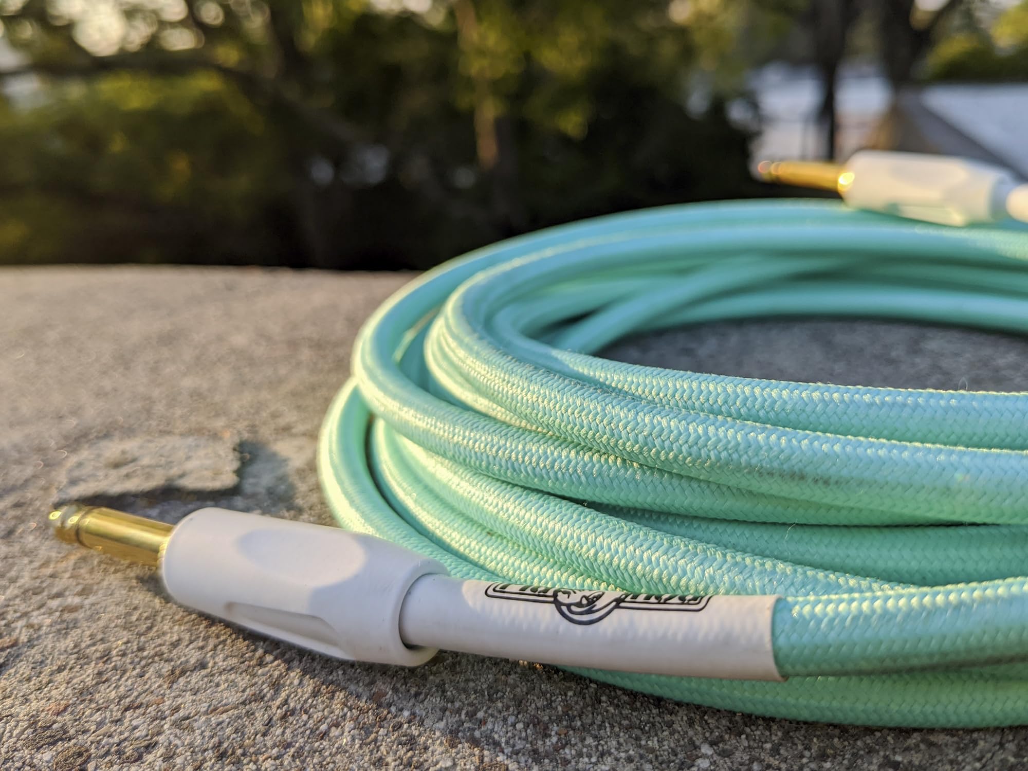 Pig Hog ''Seafoam Green'' Woven Jacket Tour Grade Instrument Cable, 10-foot
