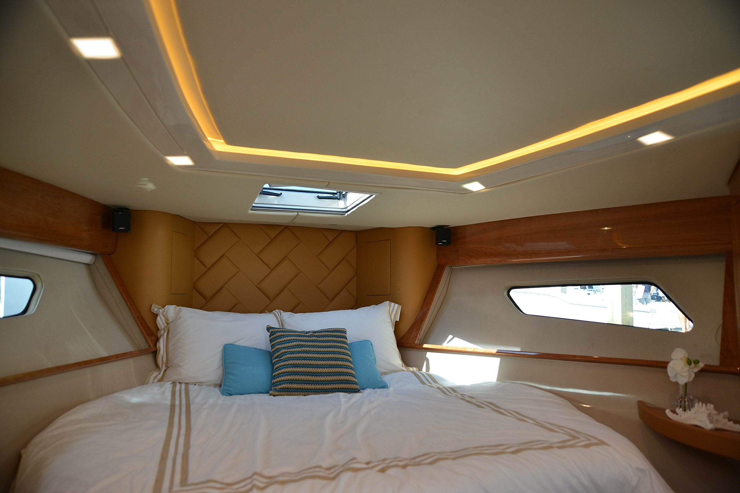 Square Mirage Down Light, Glass, Spectrum Rgbw,WBLITB01M29YZOC